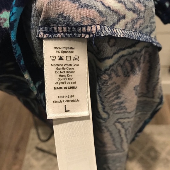 Ladies LuLaRoe Large Morgan. EUC - Picture 5 of 5